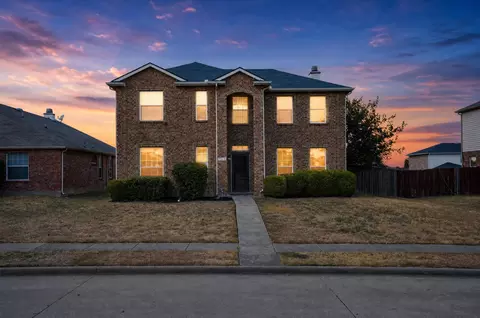 1213 Spring Water Dr, Lancaster, TX 75134