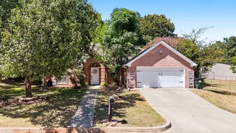 11344 Santa Fe Trl, Tyler, TX 75703