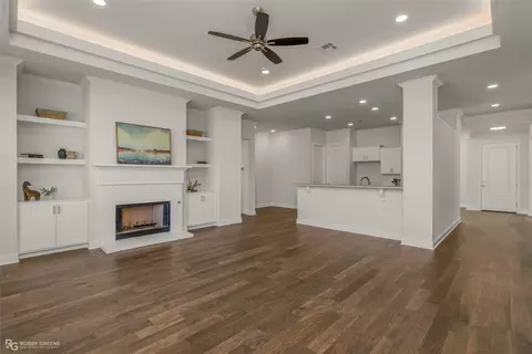 348 Prien Lake Loop, Bossier City, LA 71111