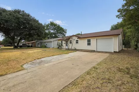 Other - 117 Tarrant Dr, Euless, TX 76039 photo 2 of 4