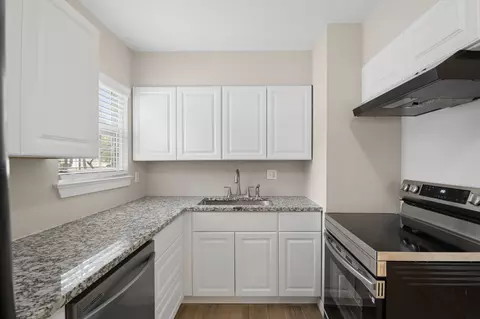 Kitchen - 117 Tarrant Dr, Euless, TX 76039 photo 2 of 2