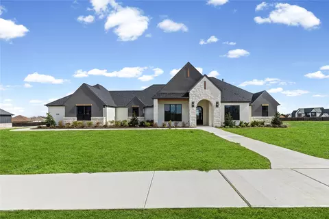 4720 Magnolia Trl, Midlothian, TX 76065