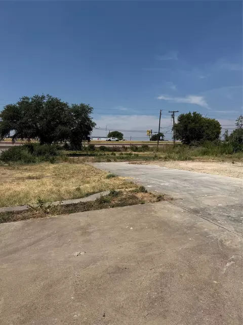 862 S Interstate 35, Lancaster, TX 75146 photo 3