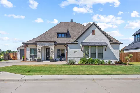 1345 Crown Valley Dr, Weatherford, TX 76087