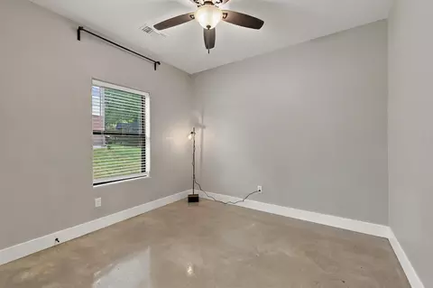 Bedroom - 225 E Washington St, Denison, TX 75021 photo 3 of 4