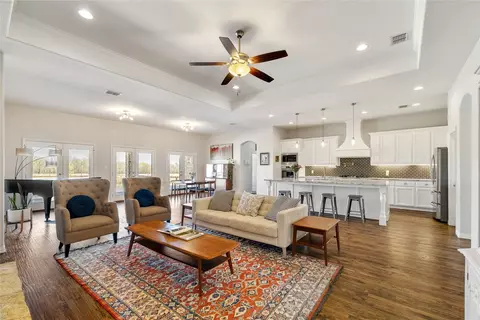 5750 High Mesa Dr, Justin, TX 76247