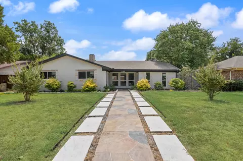 1702 Baltimore Dr, Richardson, TX 75081