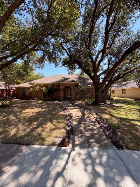 3924 Mesa Dr, Plano, TX 75074