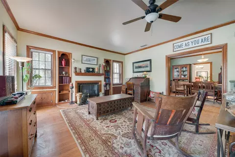 233 E High St, Wills Point, TX 75169