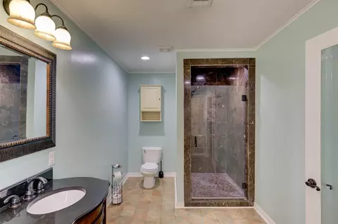 Bath - 803 Drew Ln, Minden, LA 71055 photo 1 of 3
