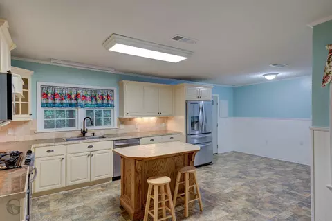 Kitchen - 803 Drew Ln, Minden, LA 71055 photo 1 of 3