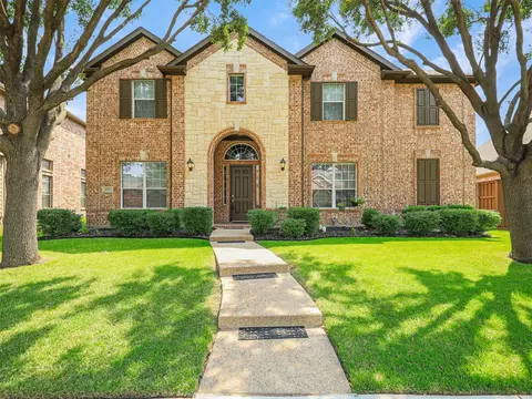 2113 Sandy Creek Dr, Frisco, TX 75033