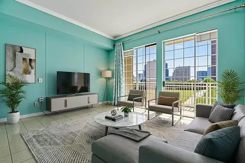 3225 Turtle Creek Blvd #212, Dallas, TX 75219