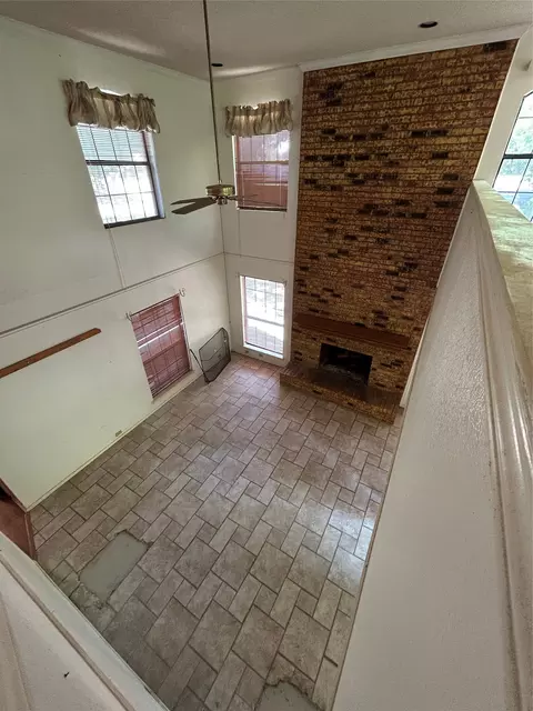544 Renee Ln, Desoto, TX 75115