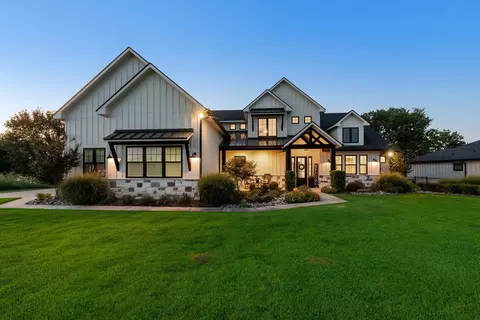 1121 The Shores Dr, Corsicana, TX 75109