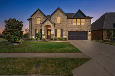 5028 Chisholm View Dr, Fort Worth, TX 76123