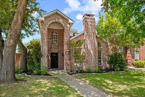 2203 Meadowstone Dr, Carrollton, TX 75006