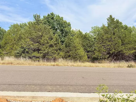 47 Reflection Bay Blvd # A, Gordonville, TX 76245