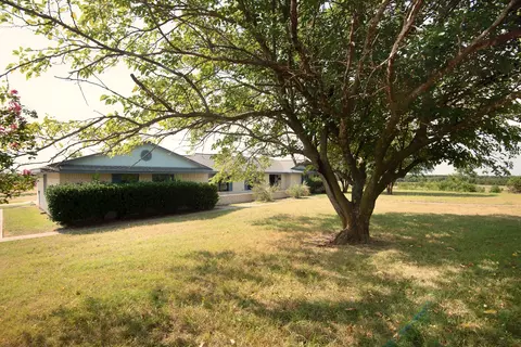 6883 County Road 4098, Kaufman, TX 75142