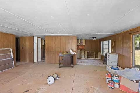 Living - 1901 E Texas St, Denison, TX 75021 photo 1 of 1