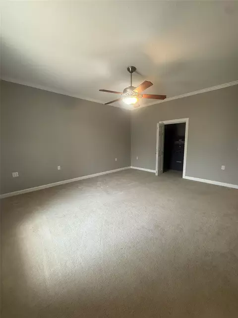 Bedroom - 304 6th St NW, Springhill, LA 71075 photo 3 of 10