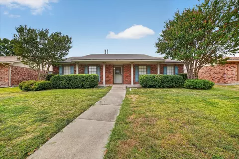 6217 Fallbrook Dr, Garland, TX 75043