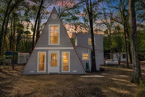 1921 Lone Eagle Dr, West Tawakoni, TX 75474