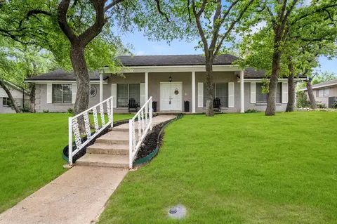 1804 W Cedar Elm Dr, Arlington, TX 76012
