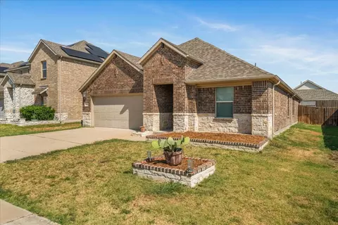756 Cascade Ln, Princeton, TX 75407