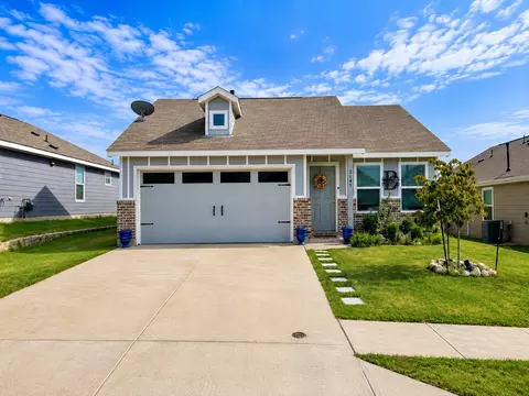 2645 Starwater Dr, Fort Worth, TX 76179