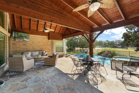 1530 Fairlakes Pointe Dr, Rockwall, TX 75087