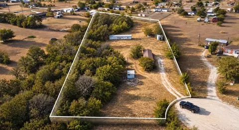 118 Private Road 4438, Rhome, TX 76078