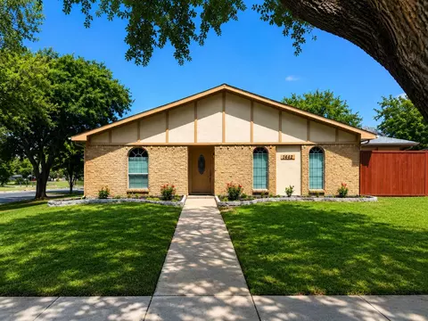 1449 Vanderbilt Dr, Plano, TX 75023
