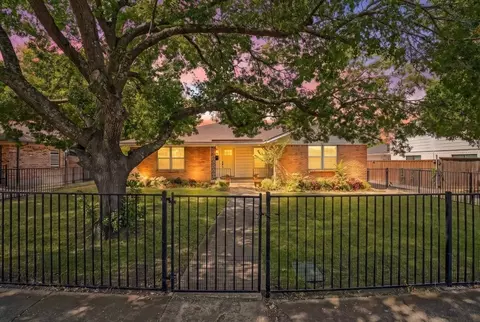 11315-11317 Lochwood Blvd, Dallas, TX 75218