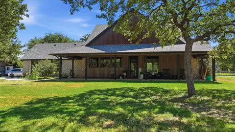 3424 Calico Ct, Granbury, TX 76048