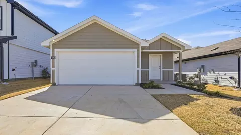 121 Mach Way, Mineral Wells, TX 76067