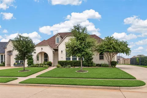 1320 Amsterdam Ct, Granbury, TX 76048