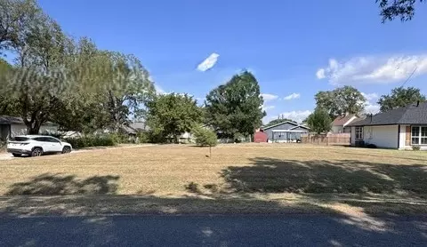 201 Grayson St, Pottsboro, TX 75076