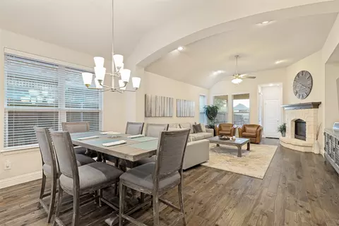 509 Lake Livingston Trl, Mckinney, TX 75071