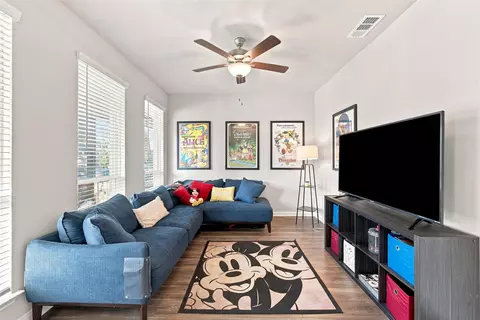 Living - 11401 Solar St, Lorena, TX 76655 photo 1 of 1