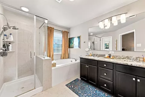 Bath - 11401 Solar St, Lorena, TX 76655 photo 2 of 3