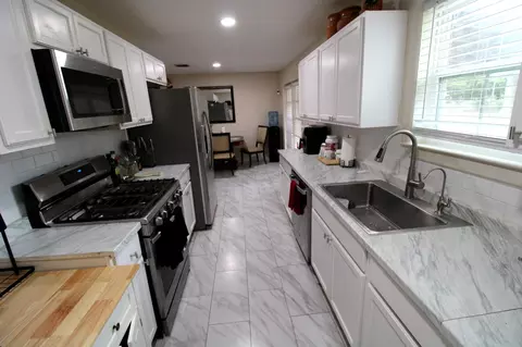 Kitchen - 2969 Elder Dr, Mesquite, TX 75150 photo 1 of 2