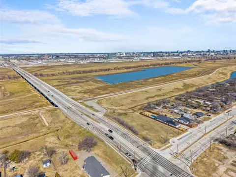 4107 Vineyard Dr, Dallas, TX 75212