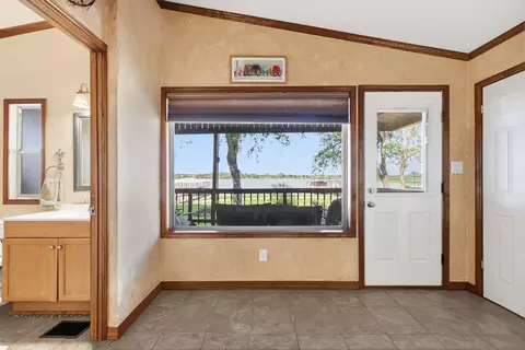 Entry Way - 18404 Pine Dr, Eustace, TX 75124 photo 1 of 1