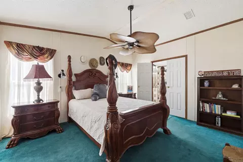 Bedroom - 18404 Pine Dr, Eustace, TX 75124 photo 1 of 4