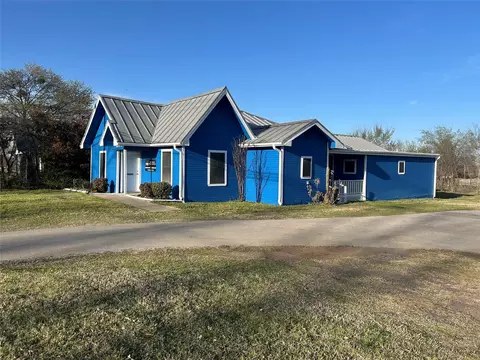 1004 Church St, Sulphur Springs, TX 75482