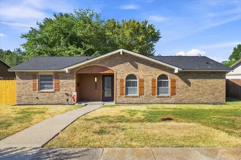 4811 Stallcup Dr, Mesquite, TX 75150