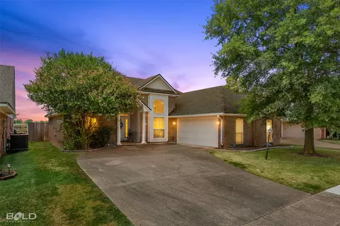 2309 W Belle Haven Dr, Bossier City, LA 71111