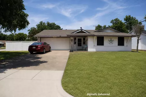 4732 Darla Dr, Fort Worth, TX 76132