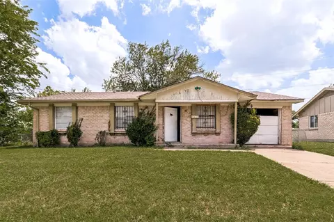 6419 Gentle River Dr, Dallas, TX 75241